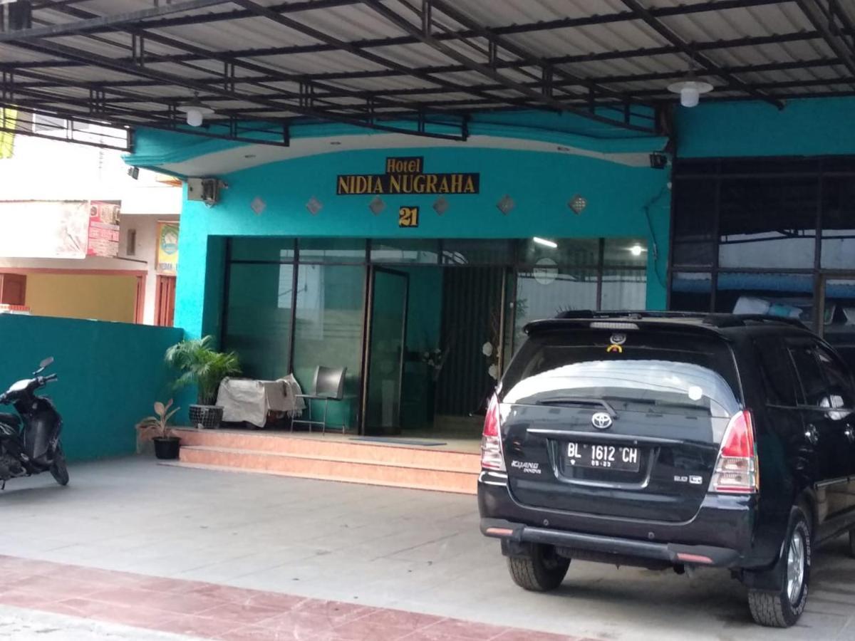 Hotel Reddoorz Near Yuki Simpang Raya Mall Medan 2 Exterior foto