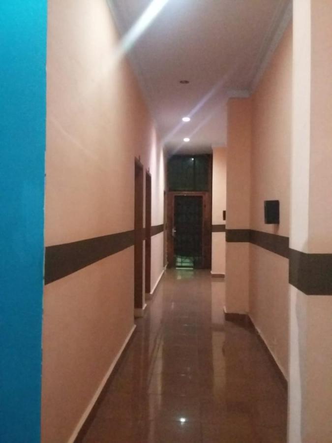 Hotel Reddoorz Near Yuki Simpang Raya Mall Medan 2 Exterior foto